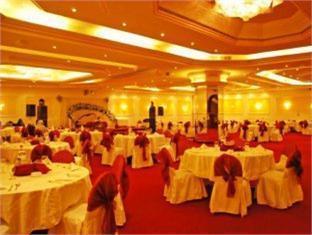 Region Hotel Аман Екстериор снимка