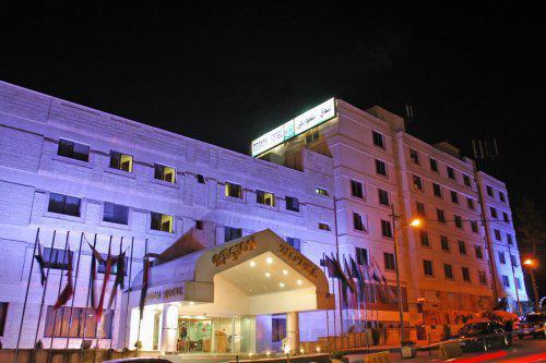 Region Hotel Аман Екстериор снимка